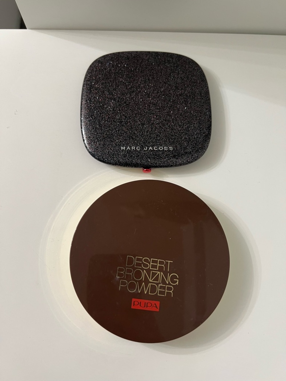Marc Jacobs Highlighter, Puppa bronzer